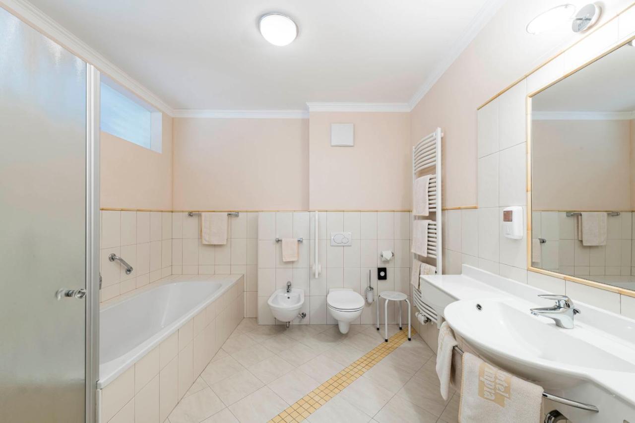 Hotel Olympia Brunico Exterior photo
