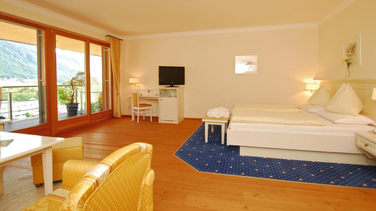 Hotel Olympia Brunico Exterior photo